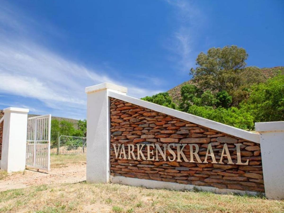 Varkenskraal Farm Apartment De Rust Exterior photo